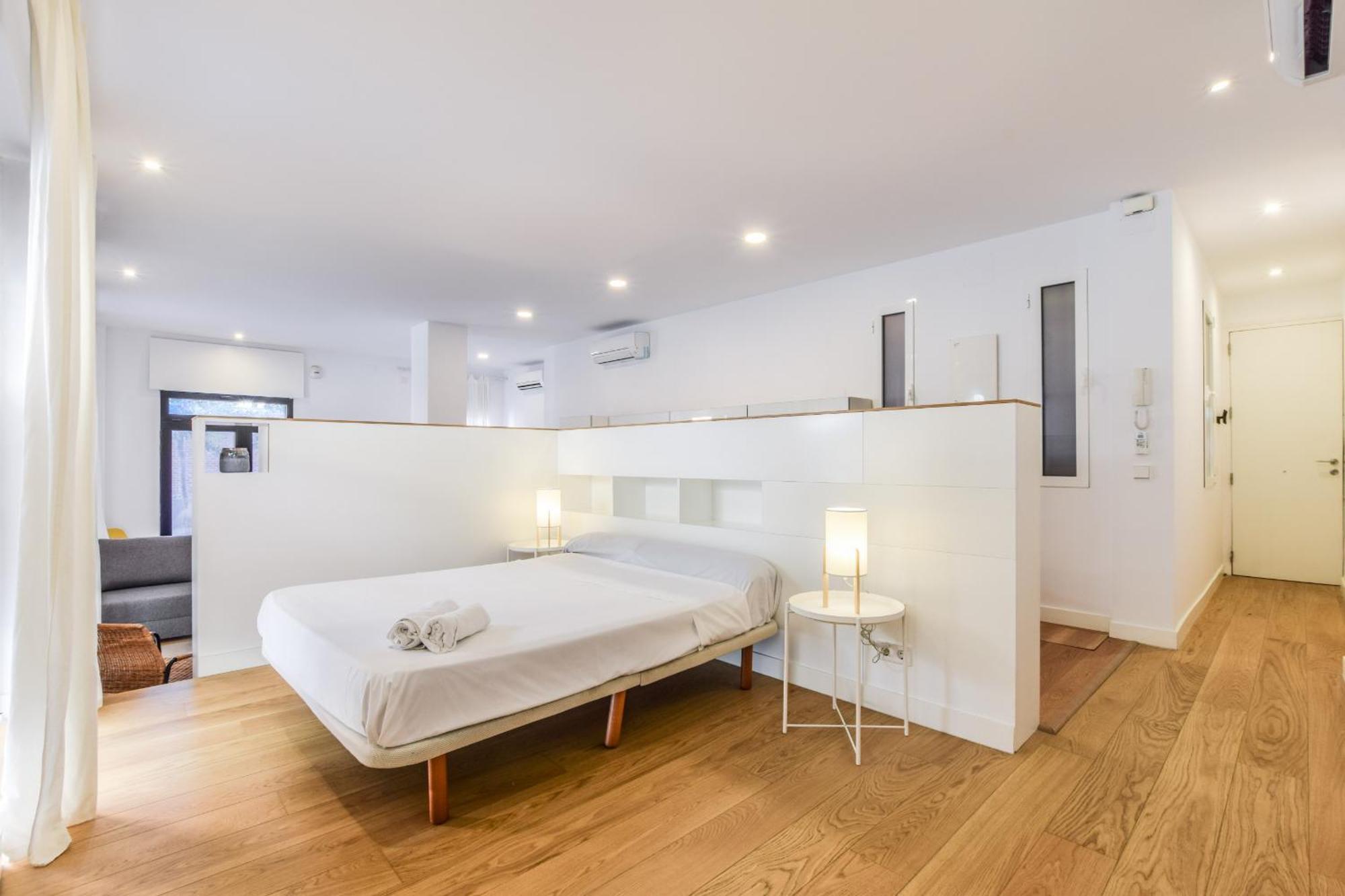 Loft Exclusivo Reformado De Diseno Alquiler Temporal Lägenhet Madrid Exteriör bild